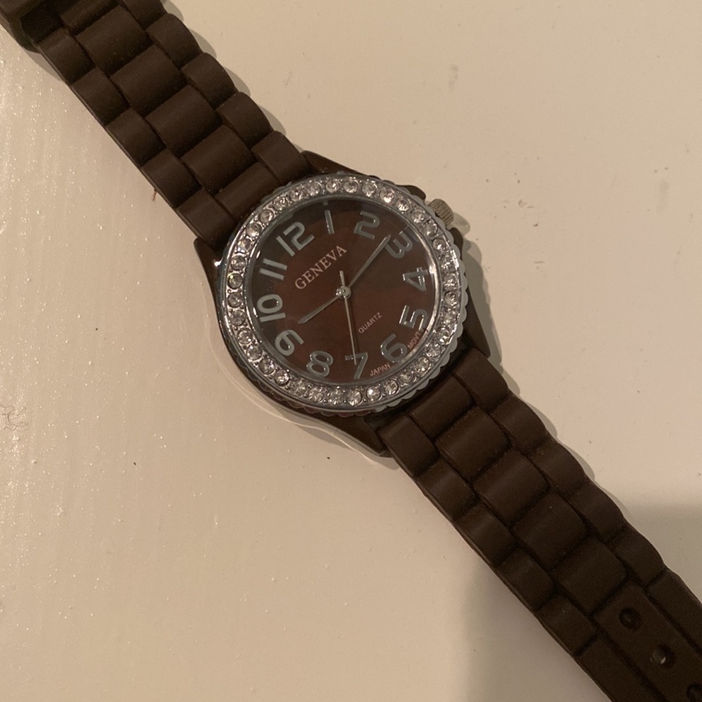 Geneva fashion watch